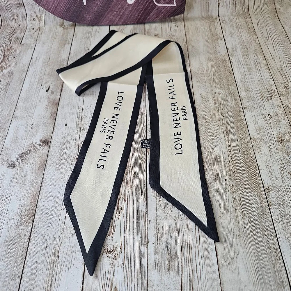 Women's twilly Scarf, Off-White & Black